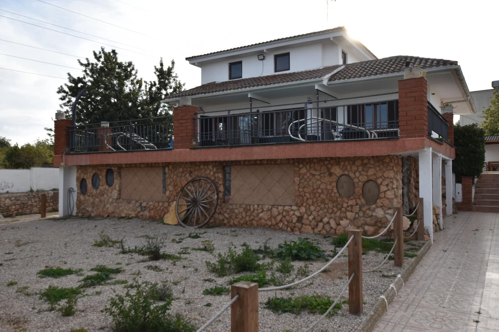 4 bedroom Villa for sale in La Pobla de Montornes with pool garage - € 390,000 (Ref: 7448423)