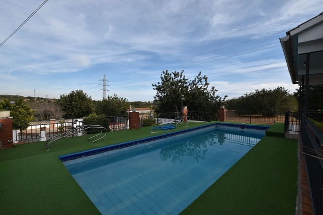 4 bedroom Villa for sale in La Pobla de Montornès with pool garage - € 390,000 (Ref: 7448423)