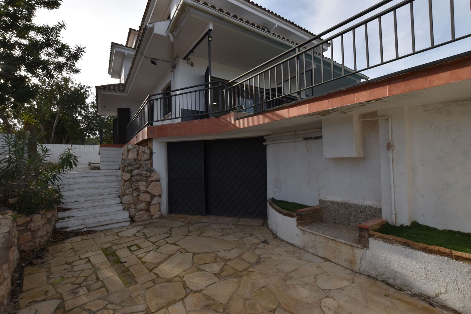 4 bedroom Villa for sale in La Pobla de Montornes with pool garage - € 390,000 (Ref: 7448423)