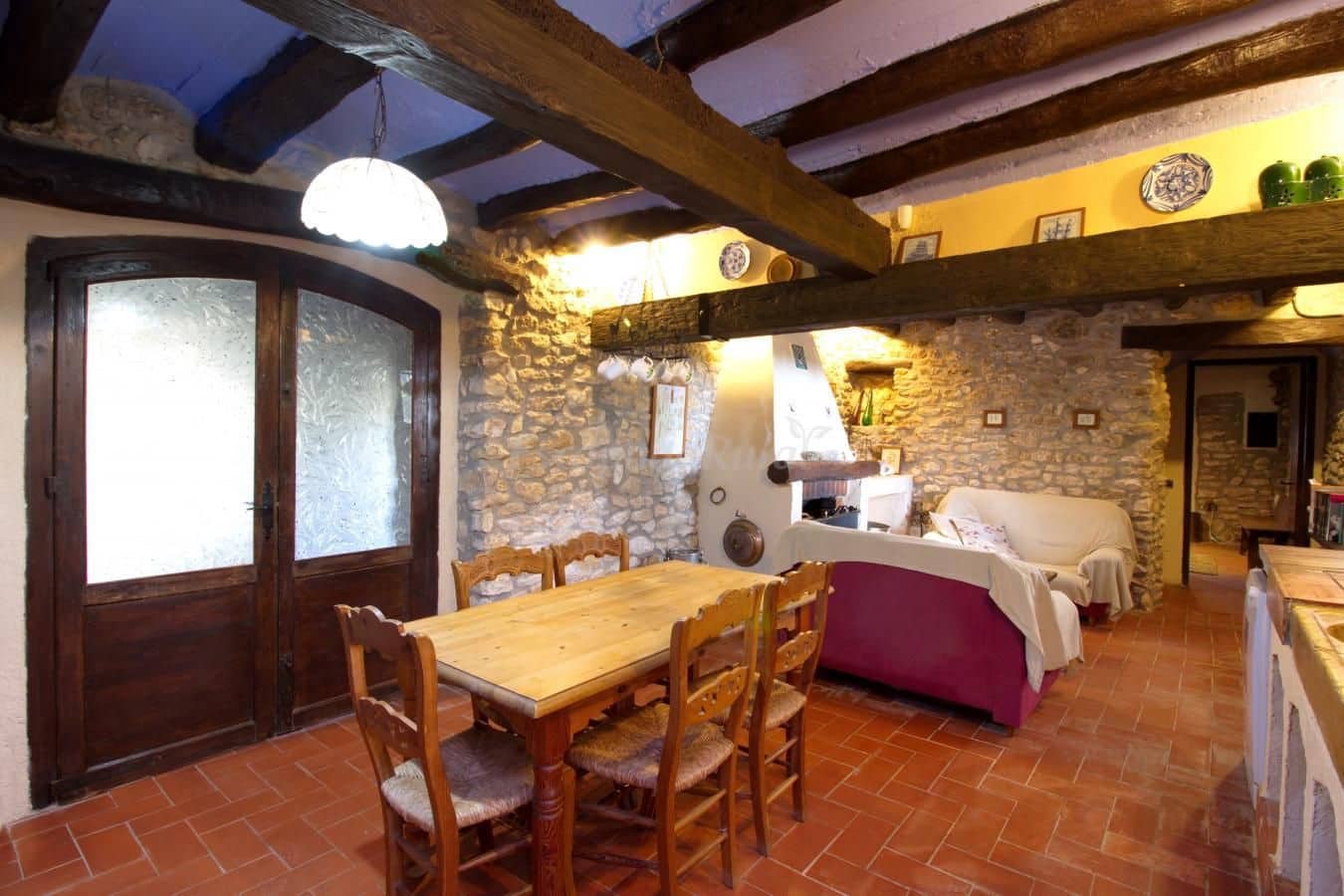 4 soveværelse Finca/Landehus til salg i El Catllar med swimmingpool garage - € 1.050.000 (Ref: 7563450)