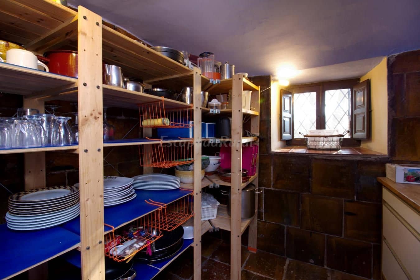 4 soveværelse Finca/Landehus til salg i El Catllar med swimmingpool garage - € 1.050.000 (Ref: 7563450)