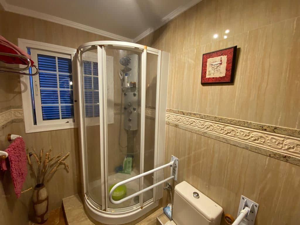 4 soverom Kjedet enebolig til salgs i Altafulla med garasje - € 370 000 (Ref: 7899228)