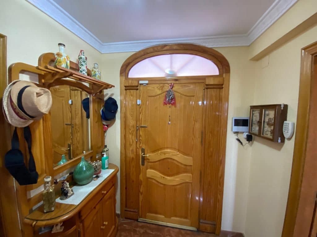 4 soverom Kjedet enebolig til salgs i Altafulla med garasje - € 370 000 (Ref: 7899228)