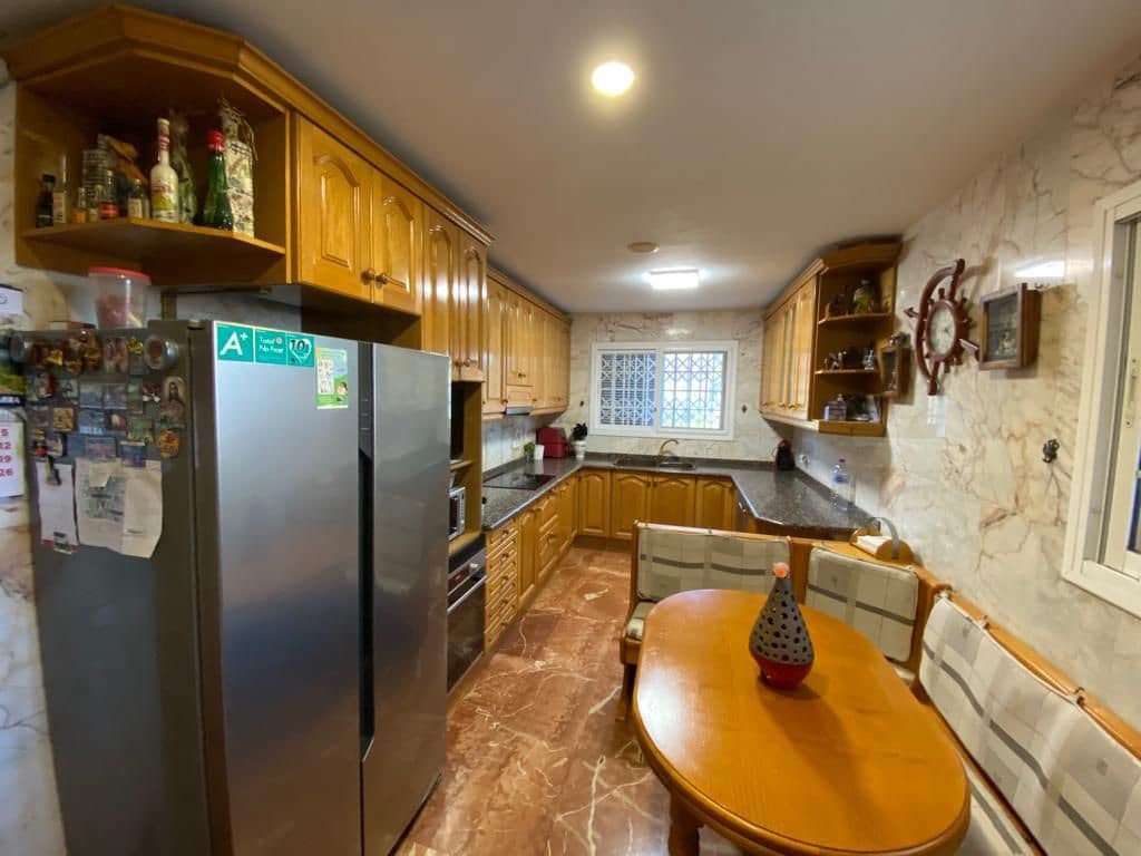 4 soverom Kjedet enebolig til salgs i Altafulla med garasje - € 370 000 (Ref: 7899228)