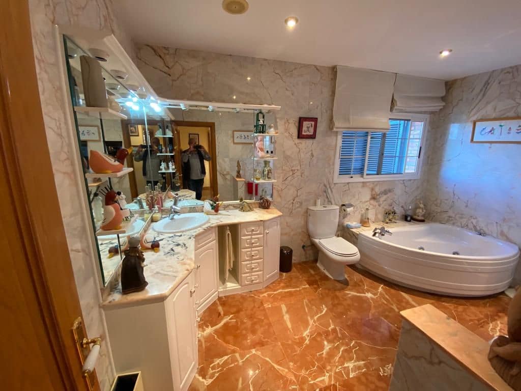 4 soverom Kjedet enebolig til salgs i Altafulla med garasje - € 370 000 (Ref: 7899228)