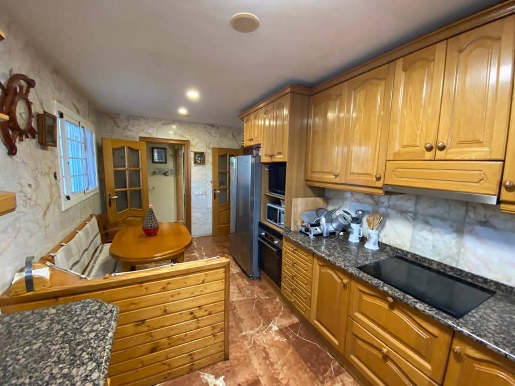 4 soverom Kjedet enebolig til salgs i Altafulla med garasje - € 370 000 (Ref: 7899228)