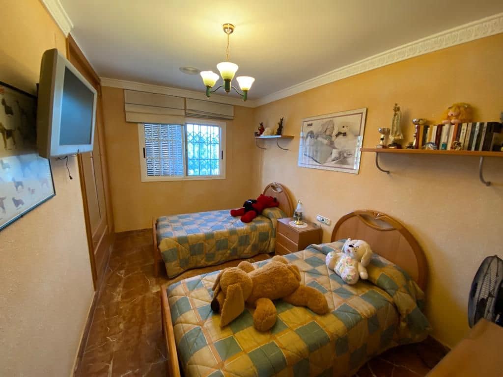 4 soverom Kjedet enebolig til salgs i Altafulla med garasje - € 370 000 (Ref: 7899228)