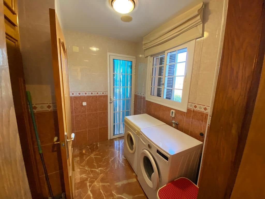 4 soverom Kjedet enebolig til salgs i Altafulla med garasje - € 370 000 (Ref: 7899228)