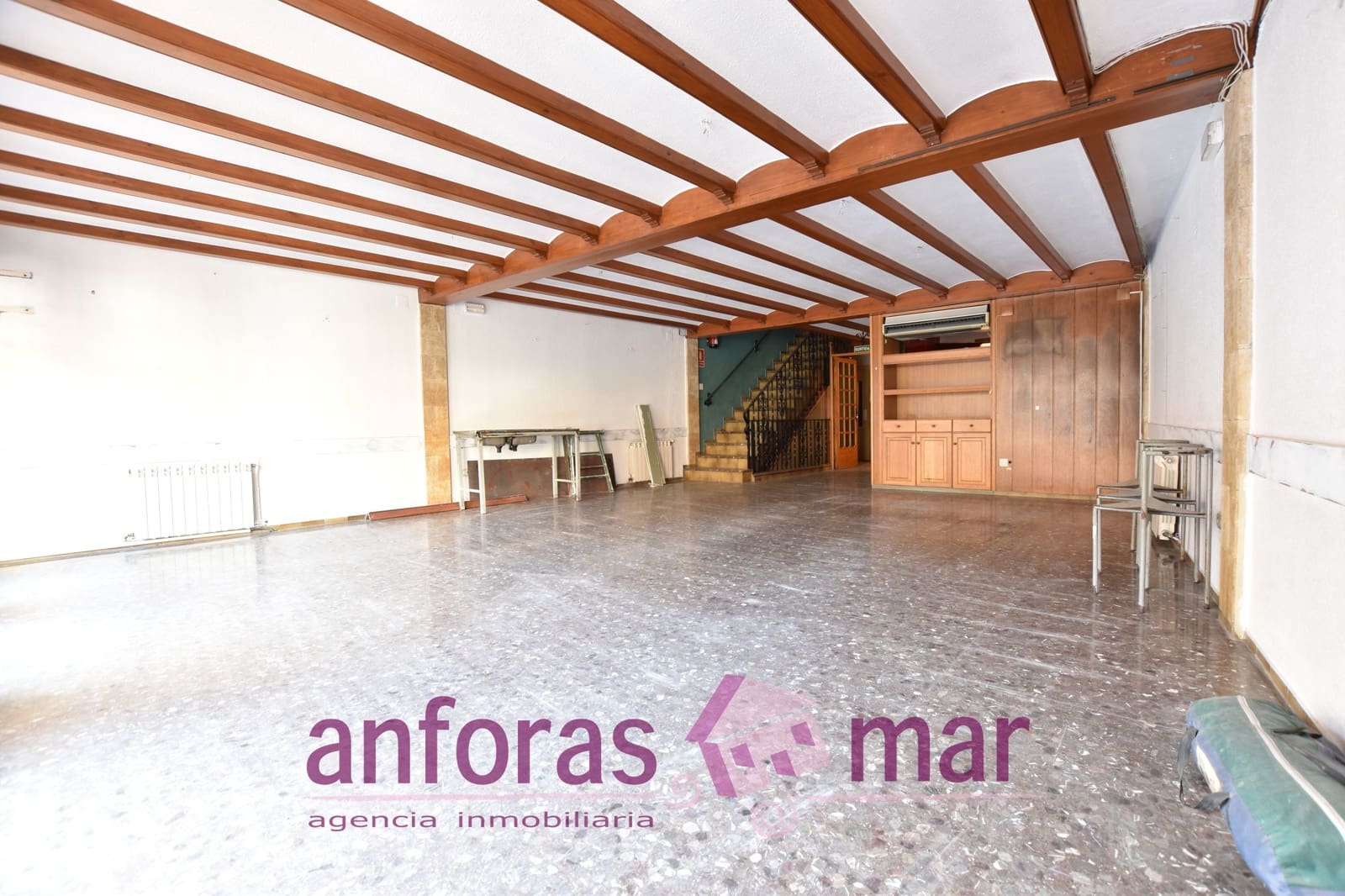 Restaurant/Bar for sale in Torredembarra - € 795,000 (Ref: 8273367)