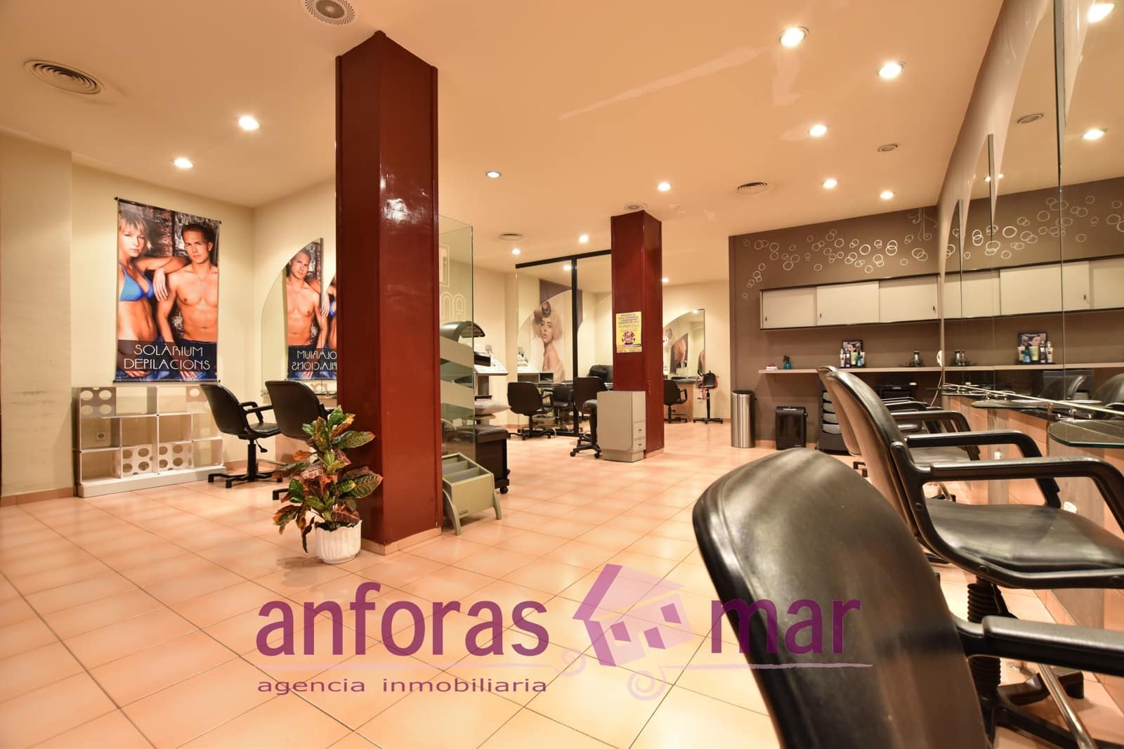 Erhverv til leje i Torredembarra - € 750 (Ref: 8334448)