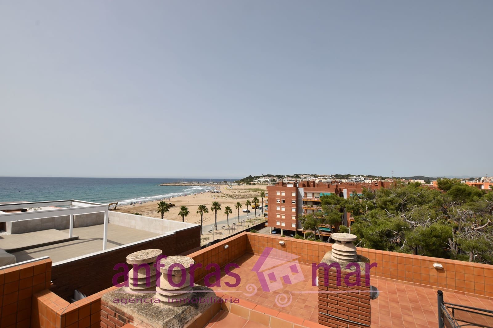 6 sypialnia Penthouse na sprzedaż w Torredembarra z basenem garażem - 900 000 € (Ref: 8436448)