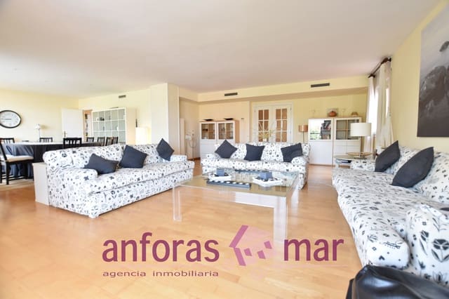 6 sypialnia Penthouse na sprzedaż w Torredembarra z basenem garażem - 900 000 € (Ref: 8436448)