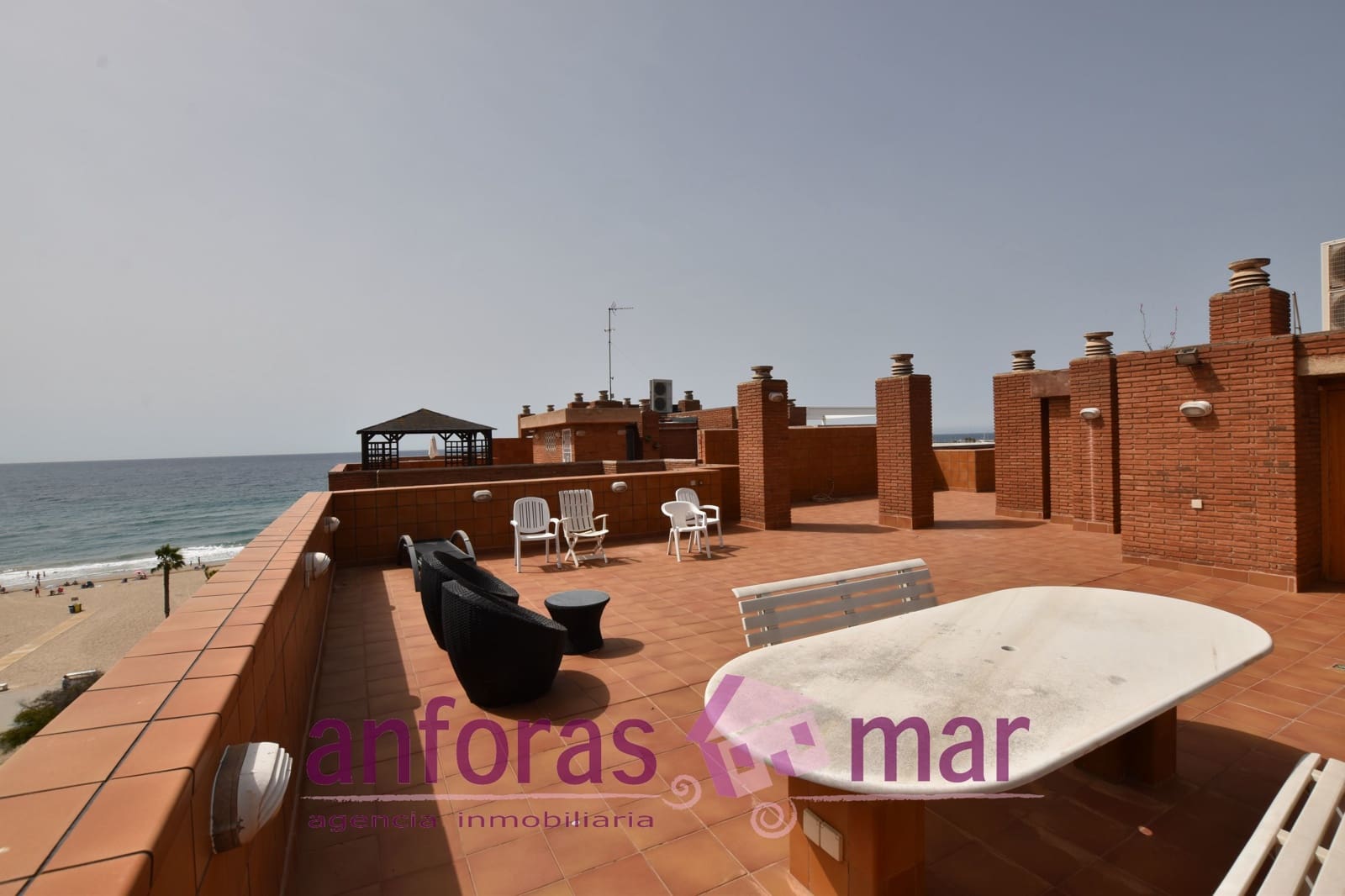 6 sypialnia Penthouse na sprzedaż w Torredembarra z basenem garażem - 900 000 € (Ref: 8436448)