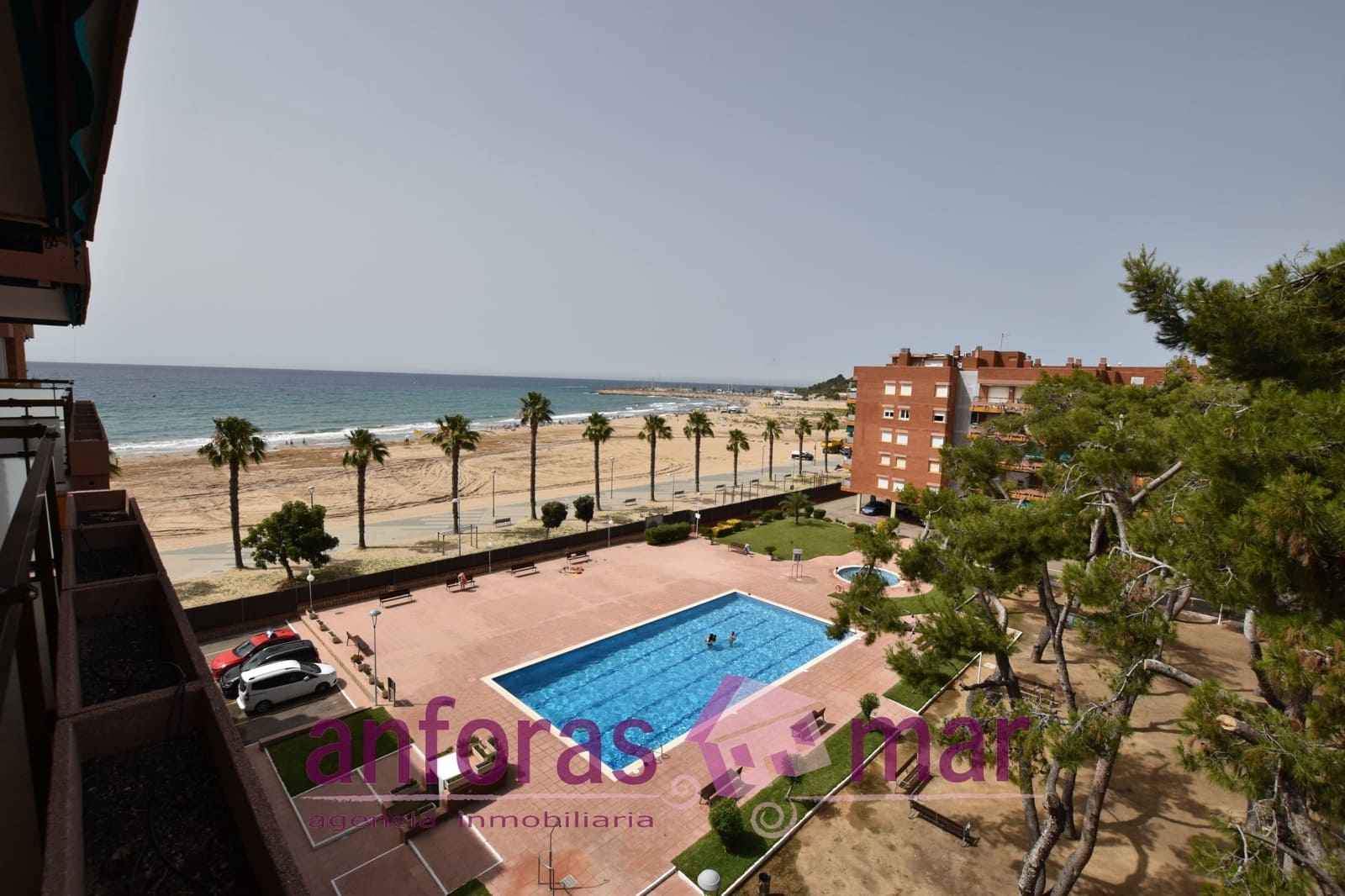 6 sypialnia Penthouse na sprzedaż w Torredembarra z basenem garażem - 900 000 € (Ref: 8436448)