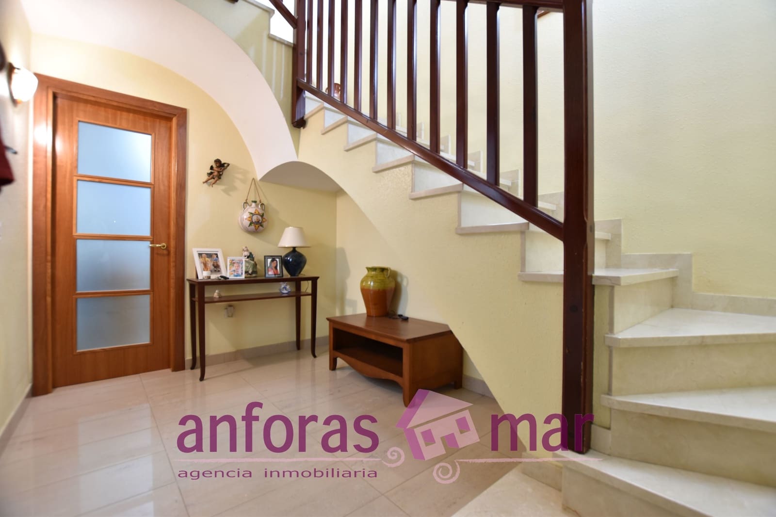 5 soveværelse Byhus til salg i Vila-seca med garage - € 437.000 (Ref: 8527435)