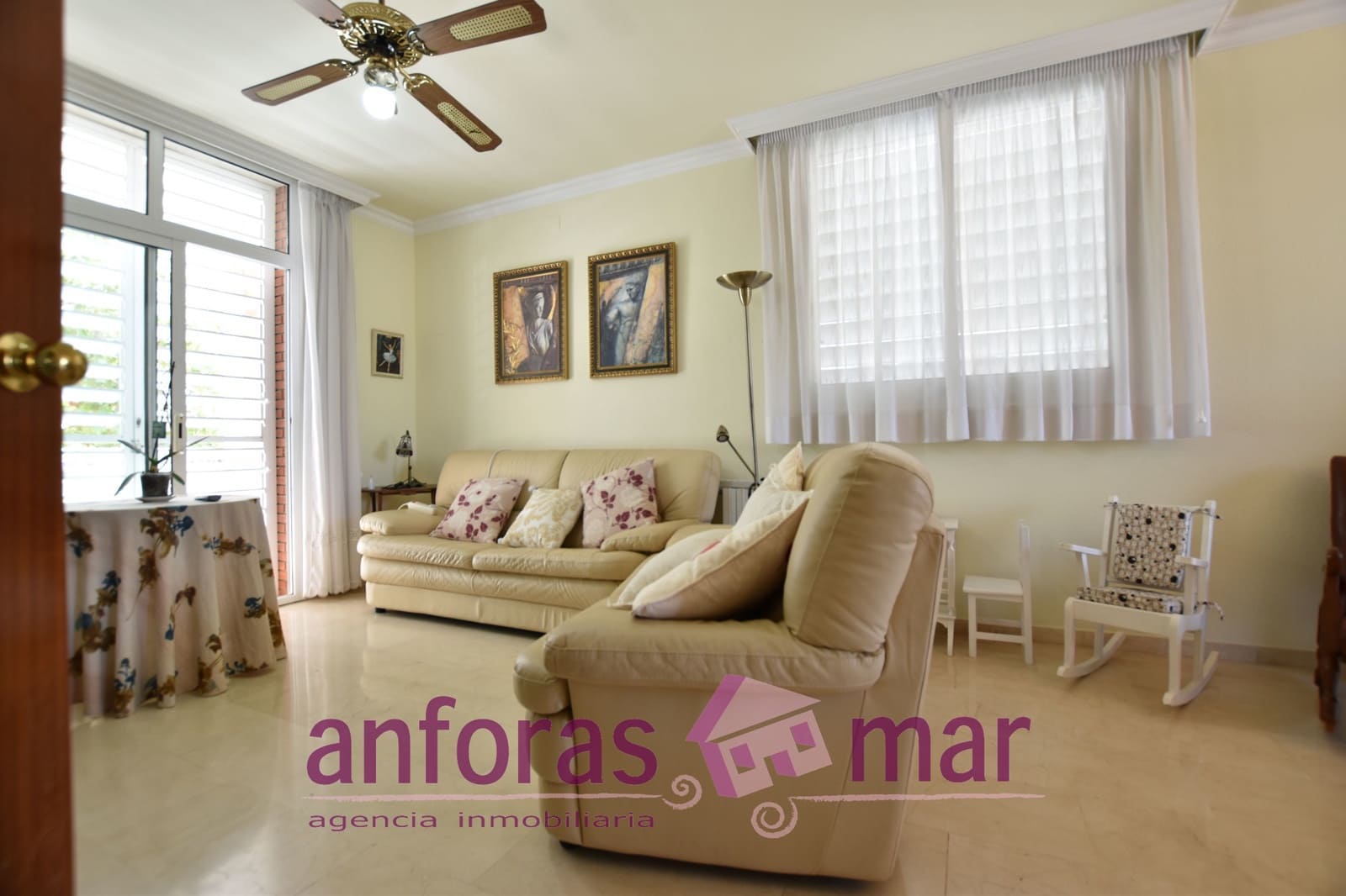 5 soveværelse Byhus til salg i Vila-seca med garage - € 437.000 (Ref: 8527435)