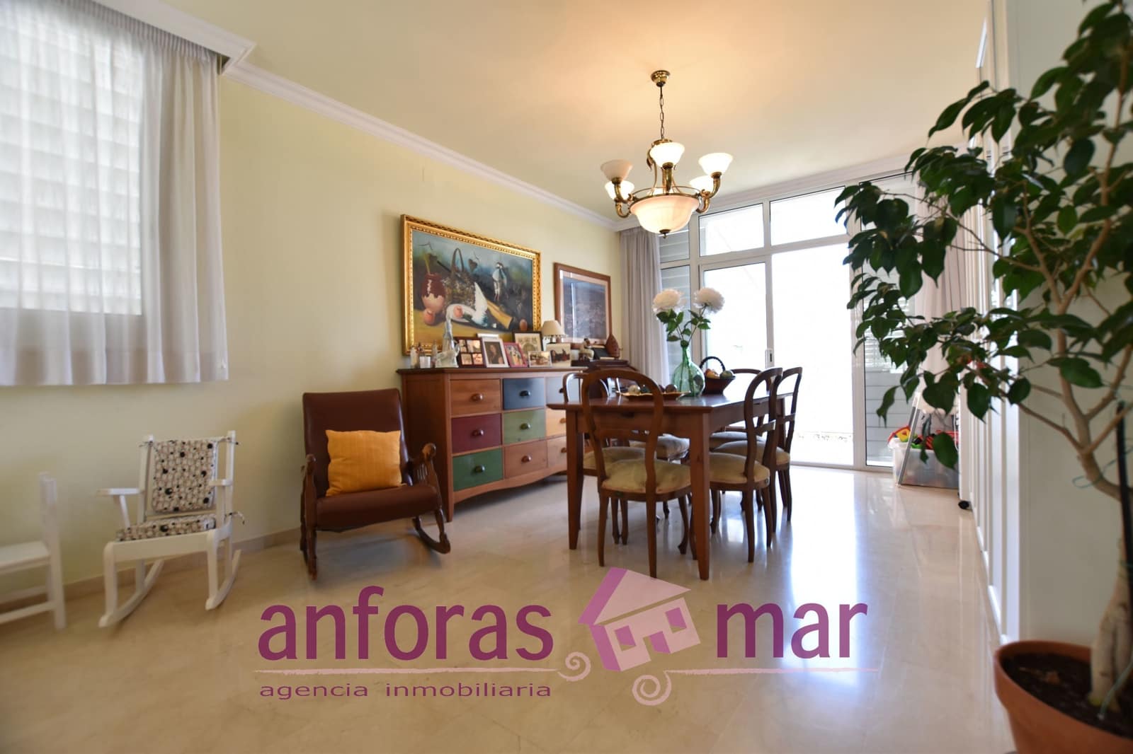 5 soveværelse Byhus til salg i Vila-seca med garage - € 437.000 (Ref: 8527435)