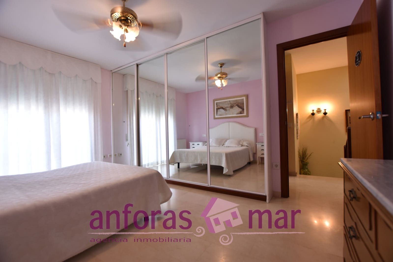 5 soveværelse Byhus til salg i Vila-seca med garage - € 437.000 (Ref: 8527435)