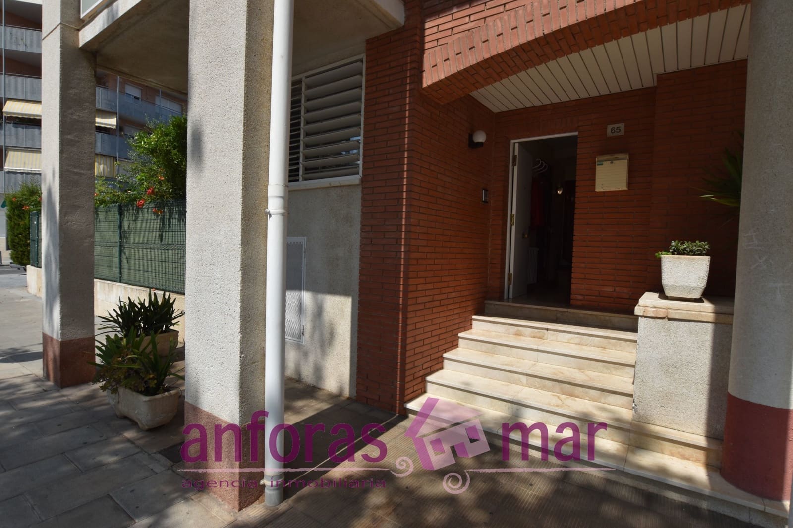 5 soveværelse Byhus til salg i Vila-seca med garage - € 437.000 (Ref: 8527435)