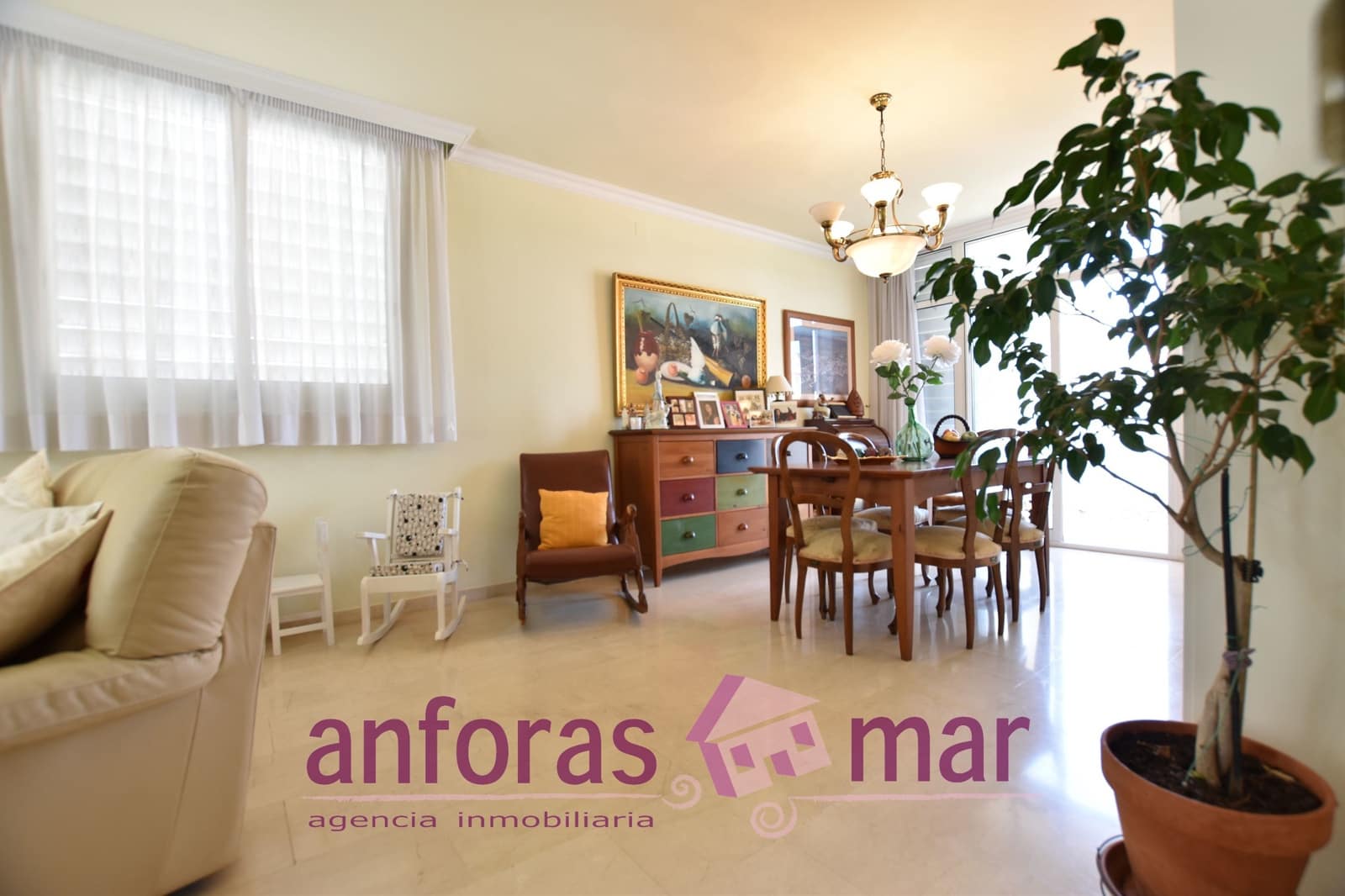 5 soveværelse Byhus til salg i Vila-seca med garage - € 437.000 (Ref: 8527435)