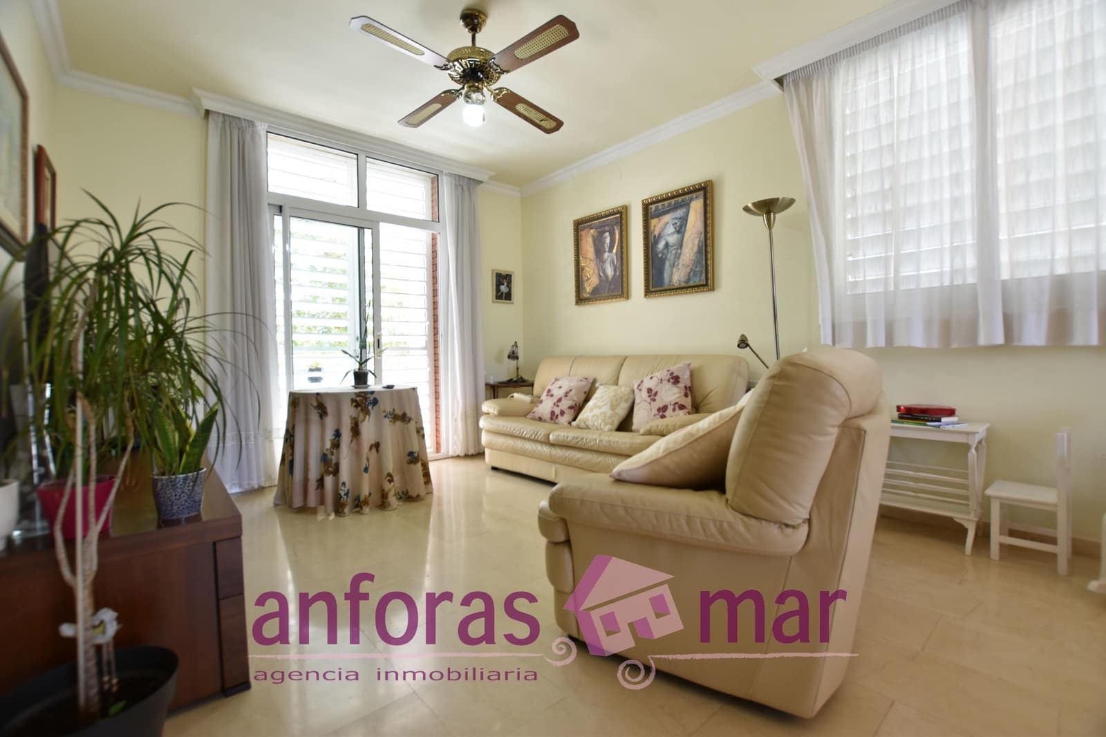 5 soveværelse Byhus til salg i Vila-seca med garage - € 437.000 (Ref: 8527435)