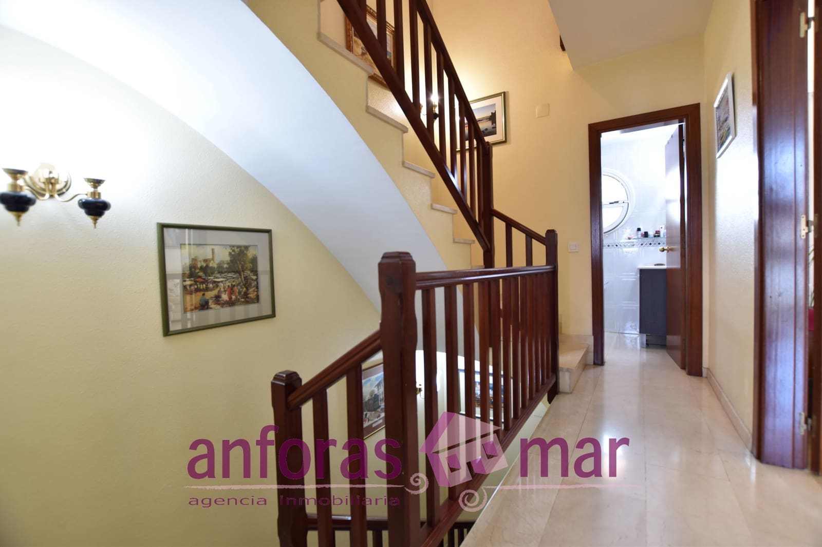 5 soveværelse Byhus til salg i Vila-seca med garage - € 437.000 (Ref: 8527435)