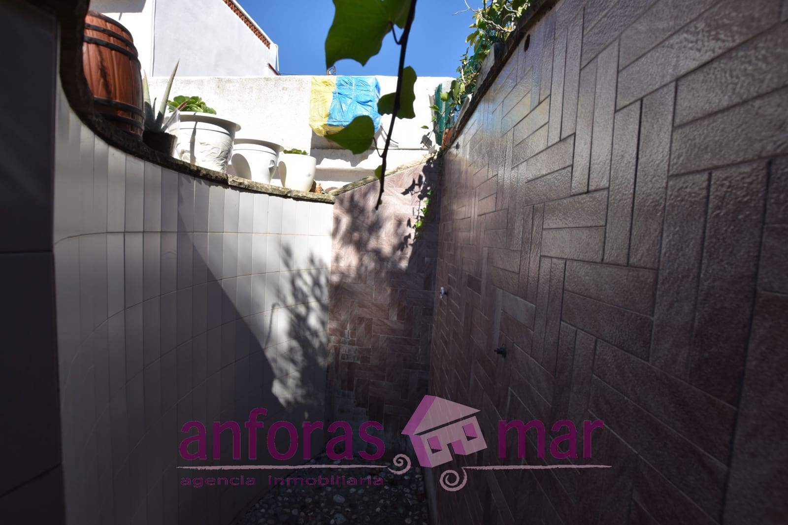 5 soveværelse Byhus til salg i Roda de Bara med garage - € 410.000 (Ref: 8573643)