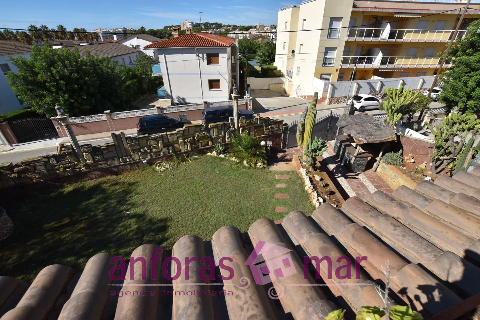 5 soveværelse Byhus til salg i Roda de Bara med garage - € 410.000 (Ref: 8573643)