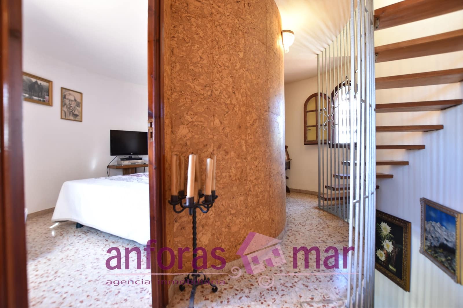 5 soveværelse Byhus til salg i Roda de Bara med garage - € 410.000 (Ref: 8573643)