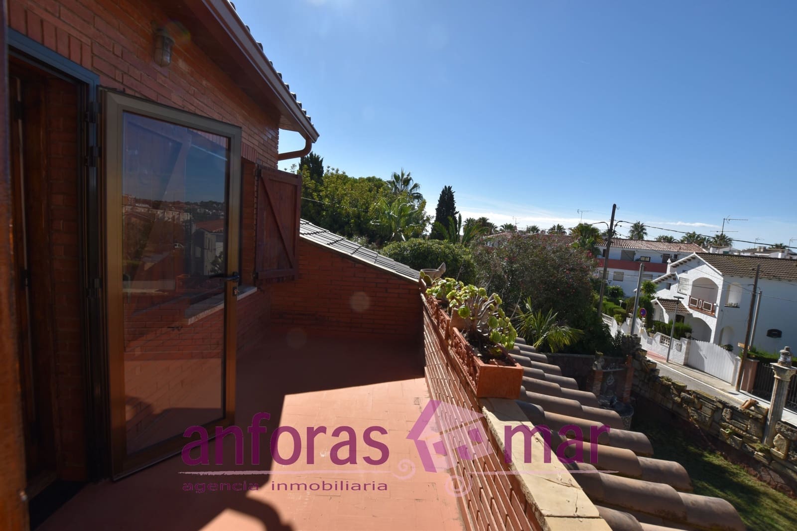 5 soveværelse Byhus til salg i Roda de Bara med garage - € 410.000 (Ref: 8573643)