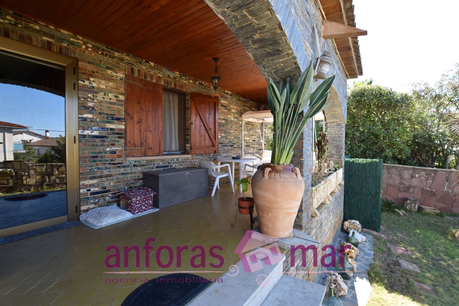 5 soveværelse Byhus til salg i Roda de Bara med garage - € 410.000 (Ref: 8573643)