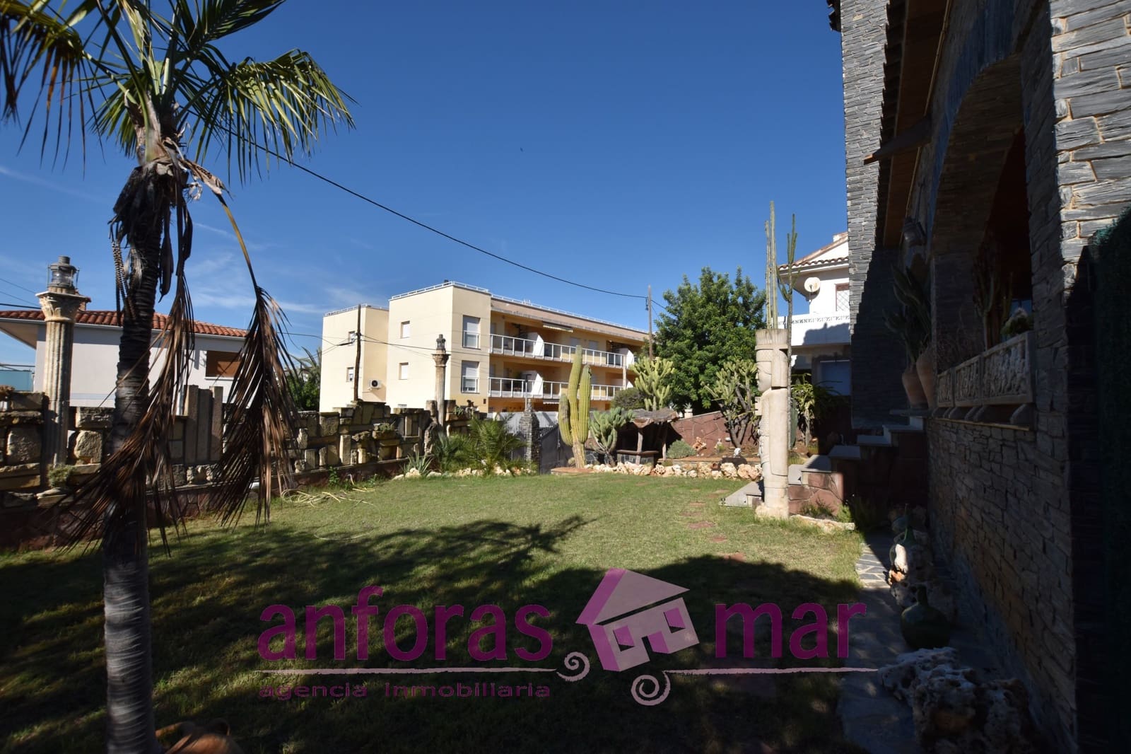 5 soveværelse Byhus til salg i Roda de Bara med garage - € 410.000 (Ref: 8573643)