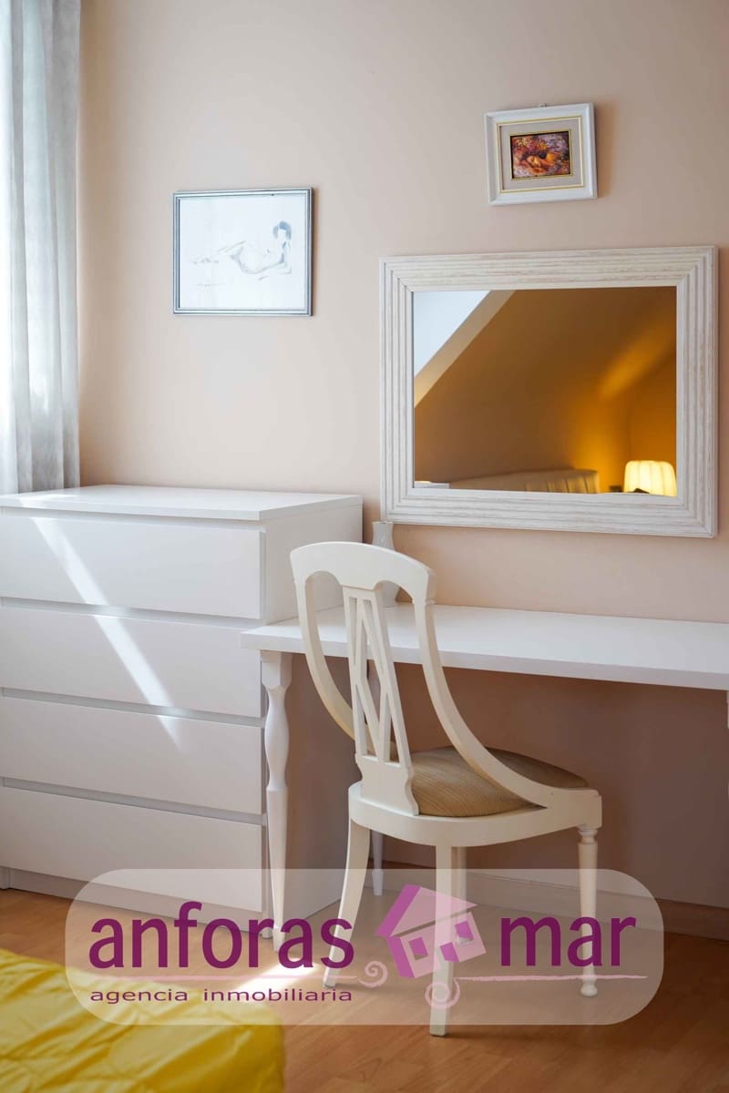 5 bedroom Villa for sale in Tarragona city with pool garage - € 650,000 (Ref: 8580954)