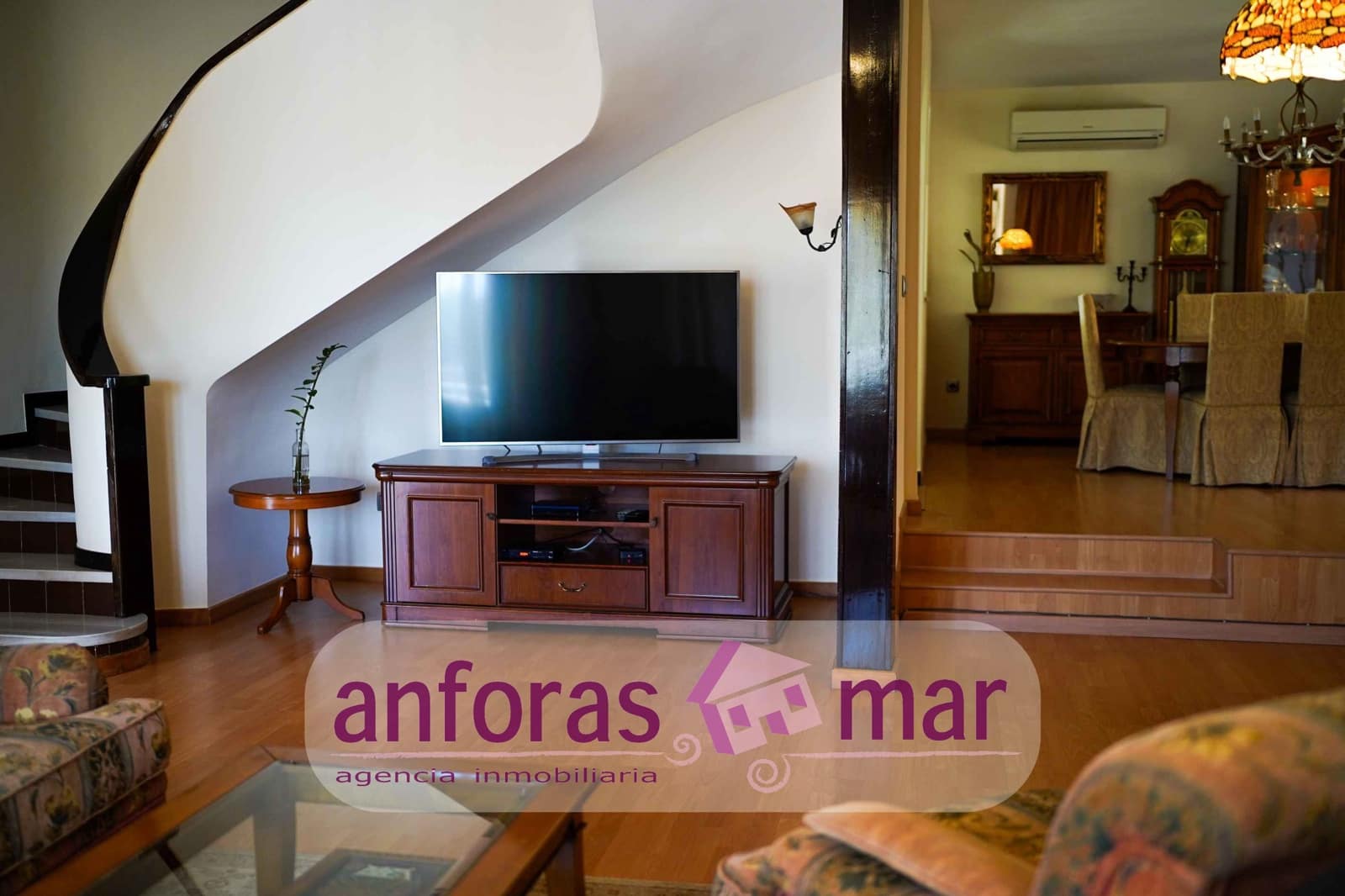 5 bedroom Villa for sale in Tarragona city with pool garage - € 650,000 (Ref: 8580954)