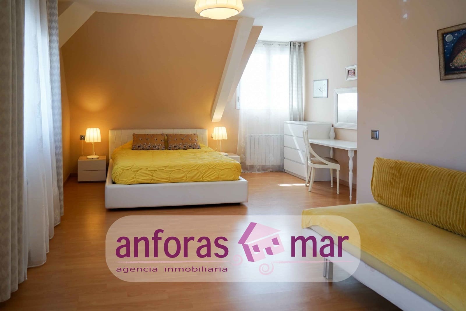 5 bedroom Villa for sale in Tarragona city with pool garage - € 650,000 (Ref: 8580954)