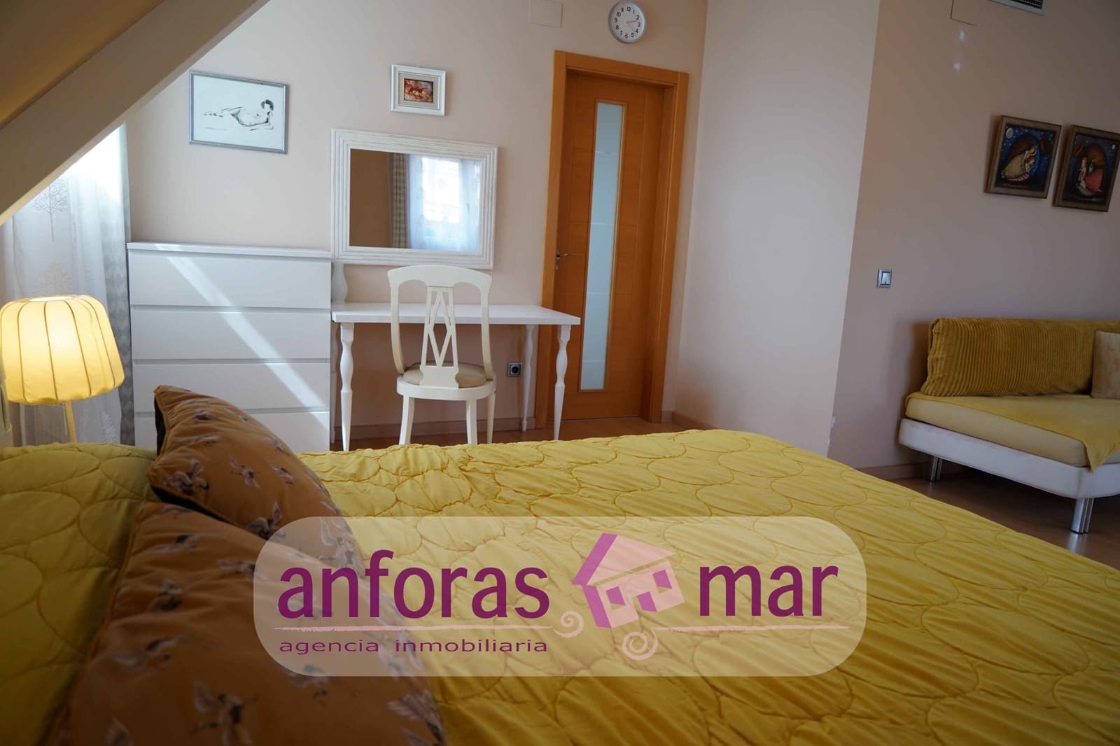 5 bedroom Villa for sale in Tarragona city with pool garage - € 650,000 (Ref: 8580954)