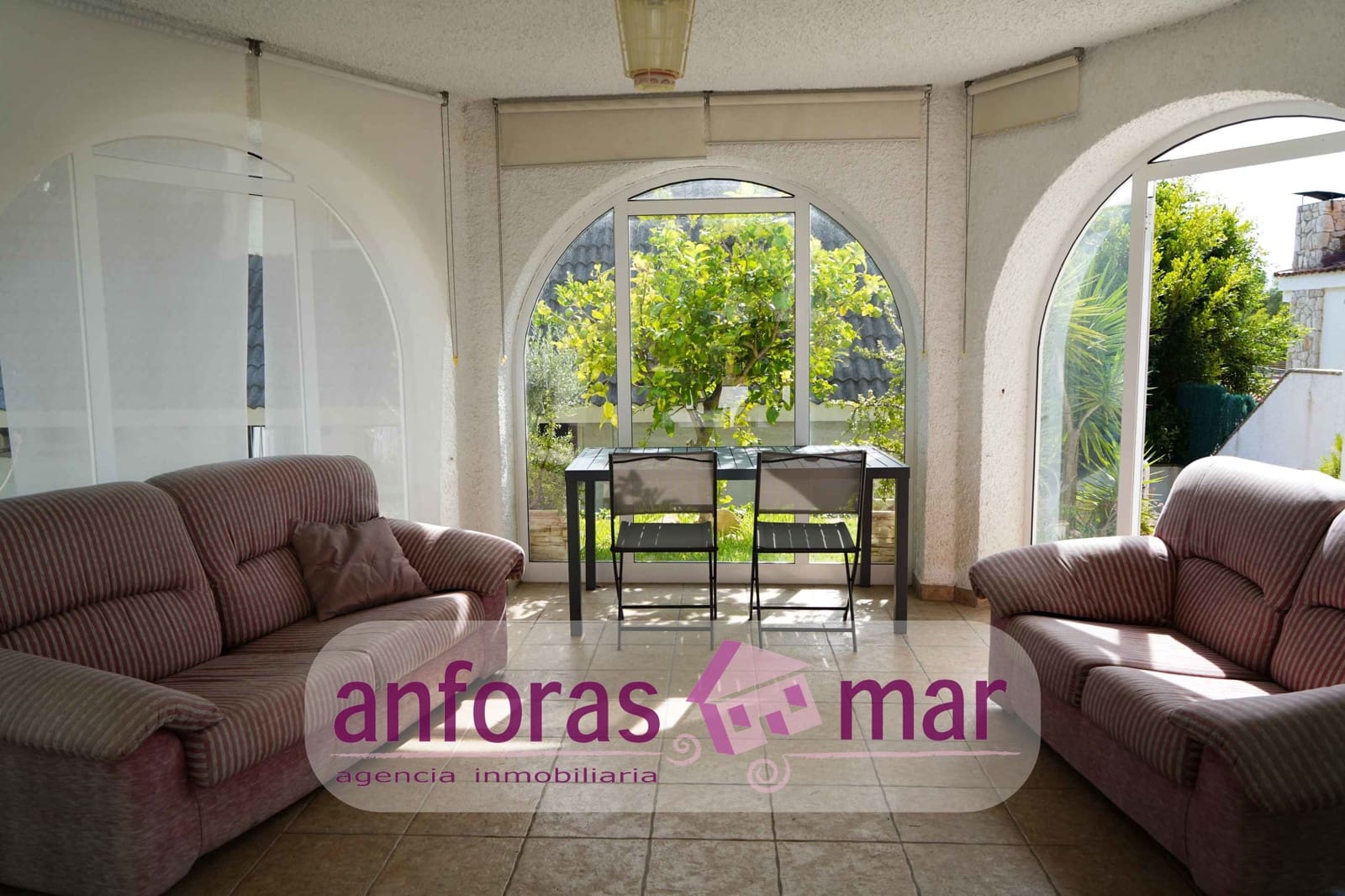 5 bedroom Villa for sale in Tarragona city with pool garage - € 650,000 (Ref: 8580954)