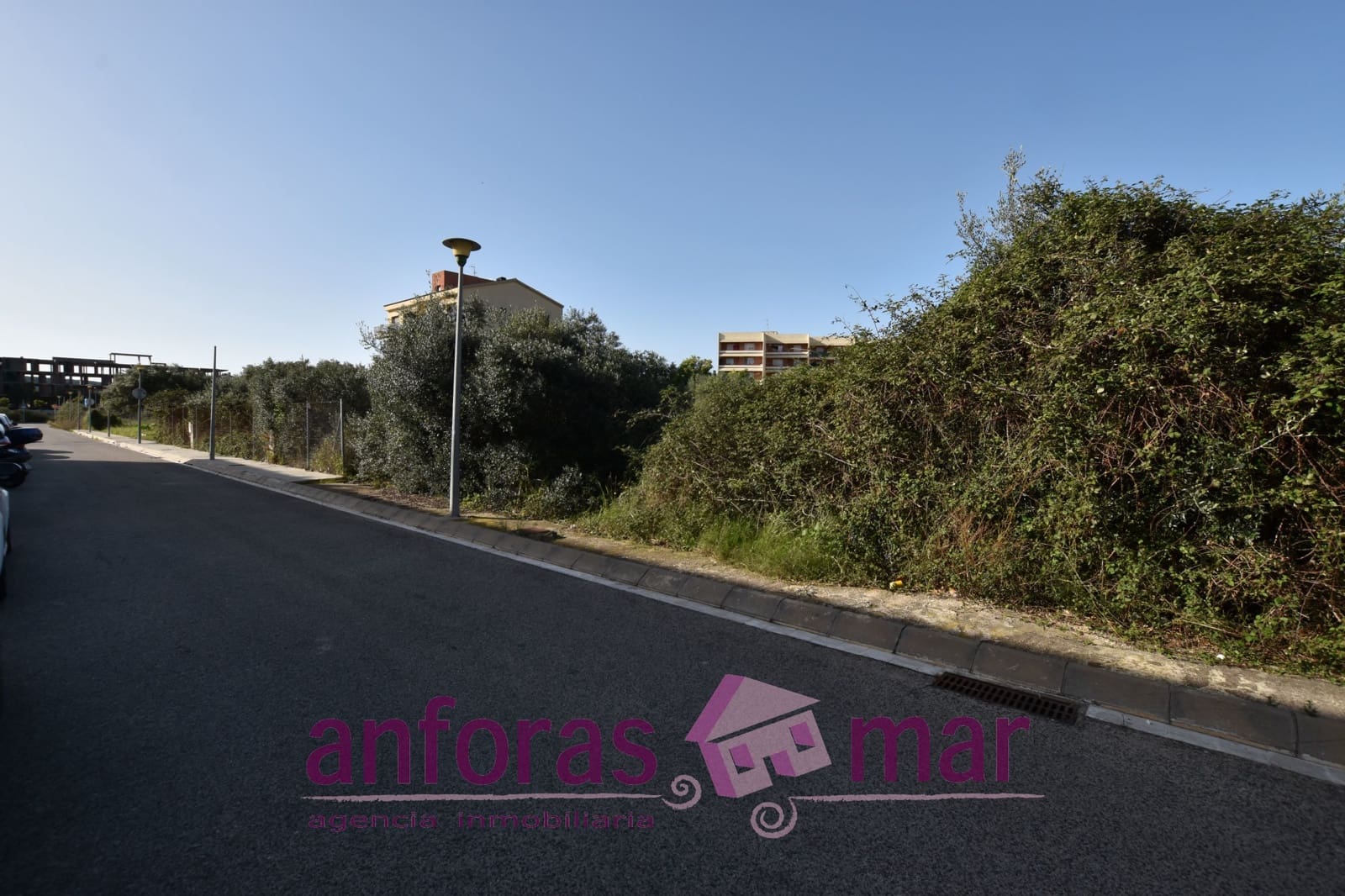 Teren niezagospodarowany na sprzedaż w El Vendrell - 35 000 € (Ref: 8678759)