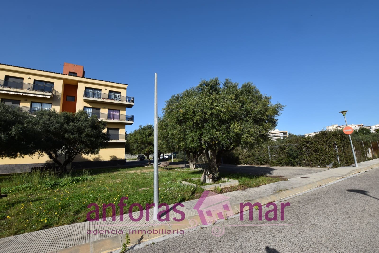 Teren niezagospodarowany na sprzedaż w El Vendrell - 35 000 € (Ref: 8678759)