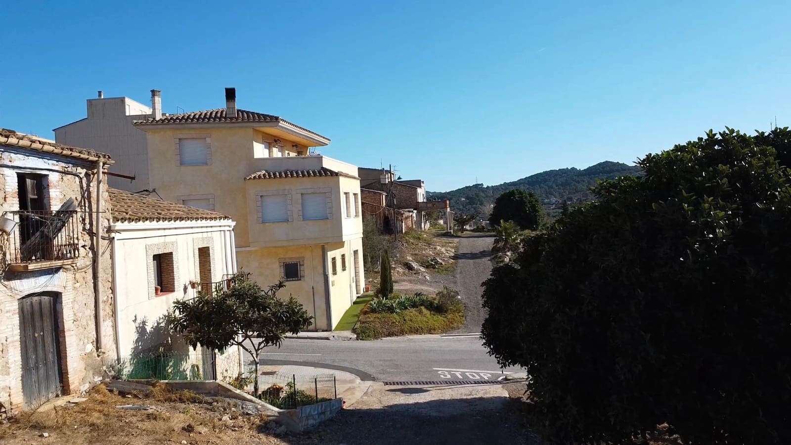 5 sypialnia Willa na sprzedaż w El Perello z garażem - 249 000 € (Ref: 8701479)