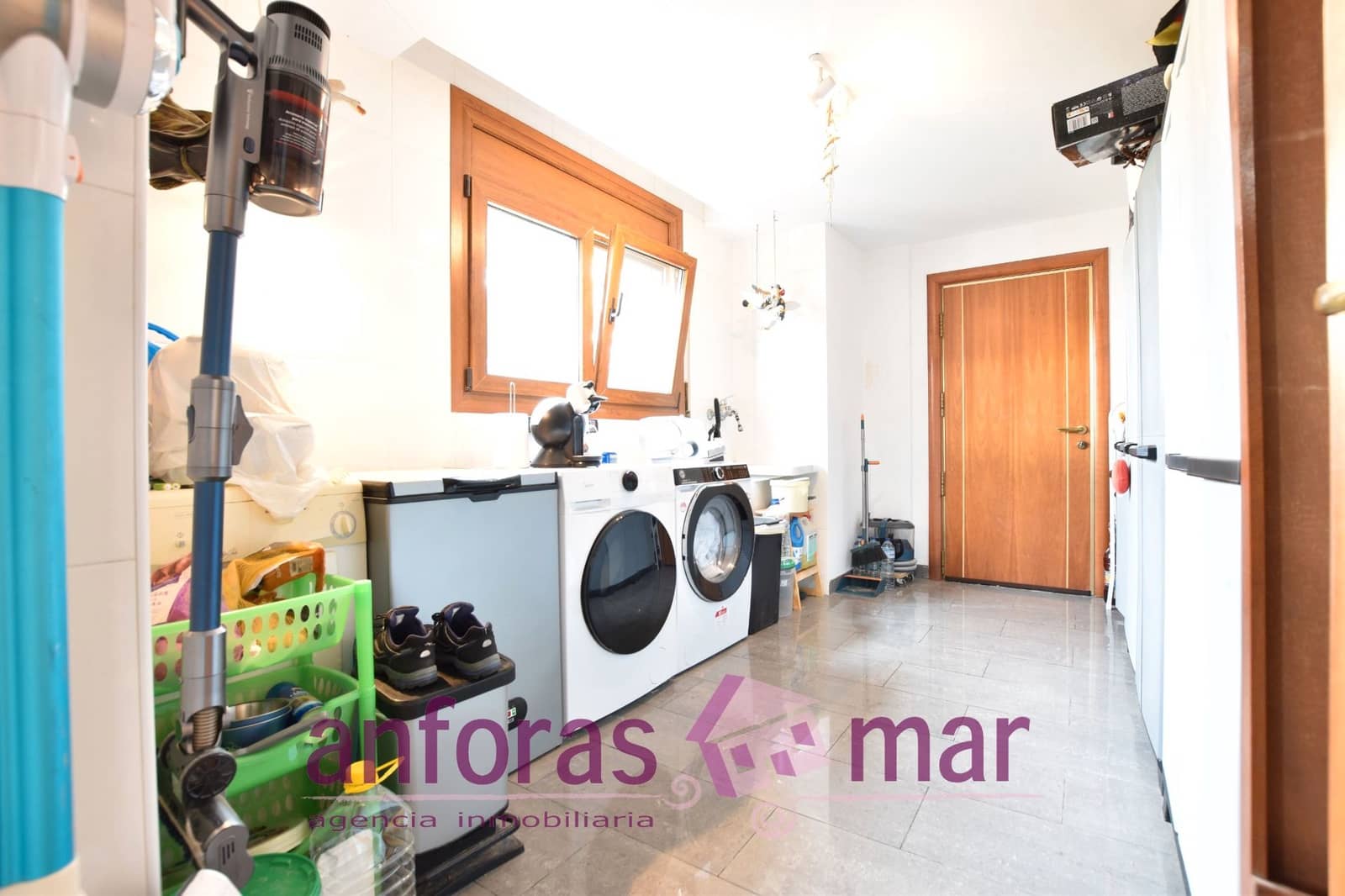 4 sypialnia Willa na sprzedaż w Torredembarra z basenem garażem - 750 000 € (Ref: 8873855)