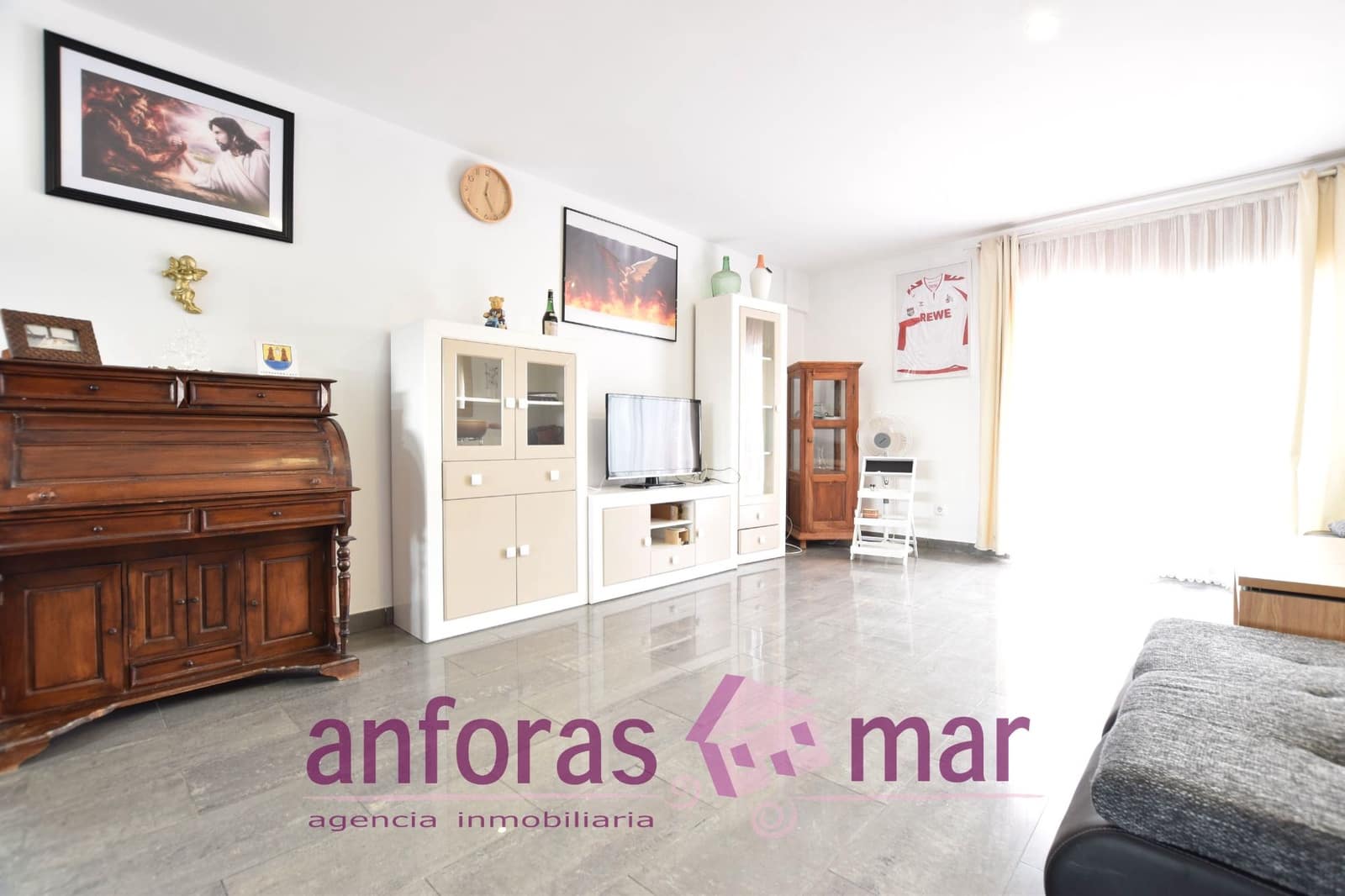 4 sypialnia Willa na sprzedaż w Torredembarra z basenem garażem - 750 000 € (Ref: 8873855)