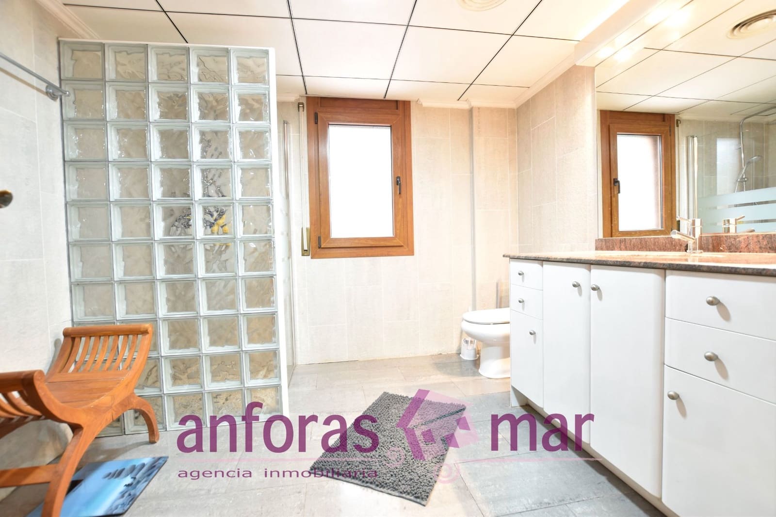 4 sypialnia Willa na sprzedaż w Torredembarra z basenem garażem - 750 000 € (Ref: 8873855)