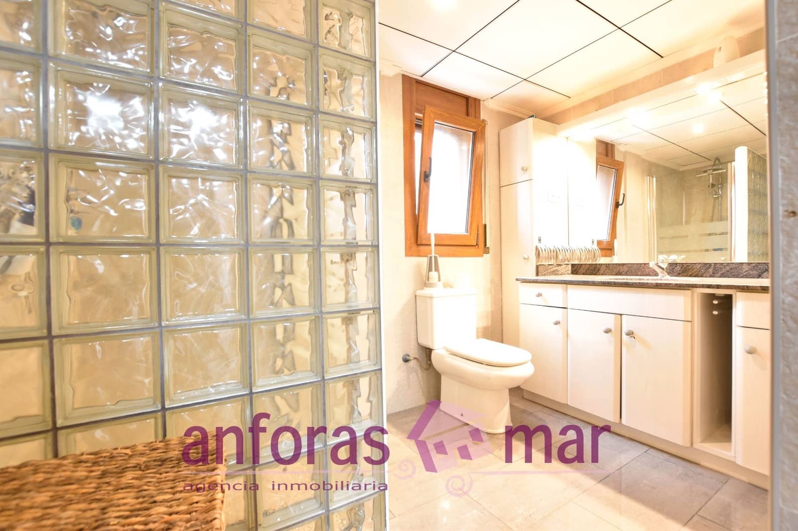 4 sypialnia Willa na sprzedaż w Torredembarra z basenem garażem - 750 000 € (Ref: 8873855)