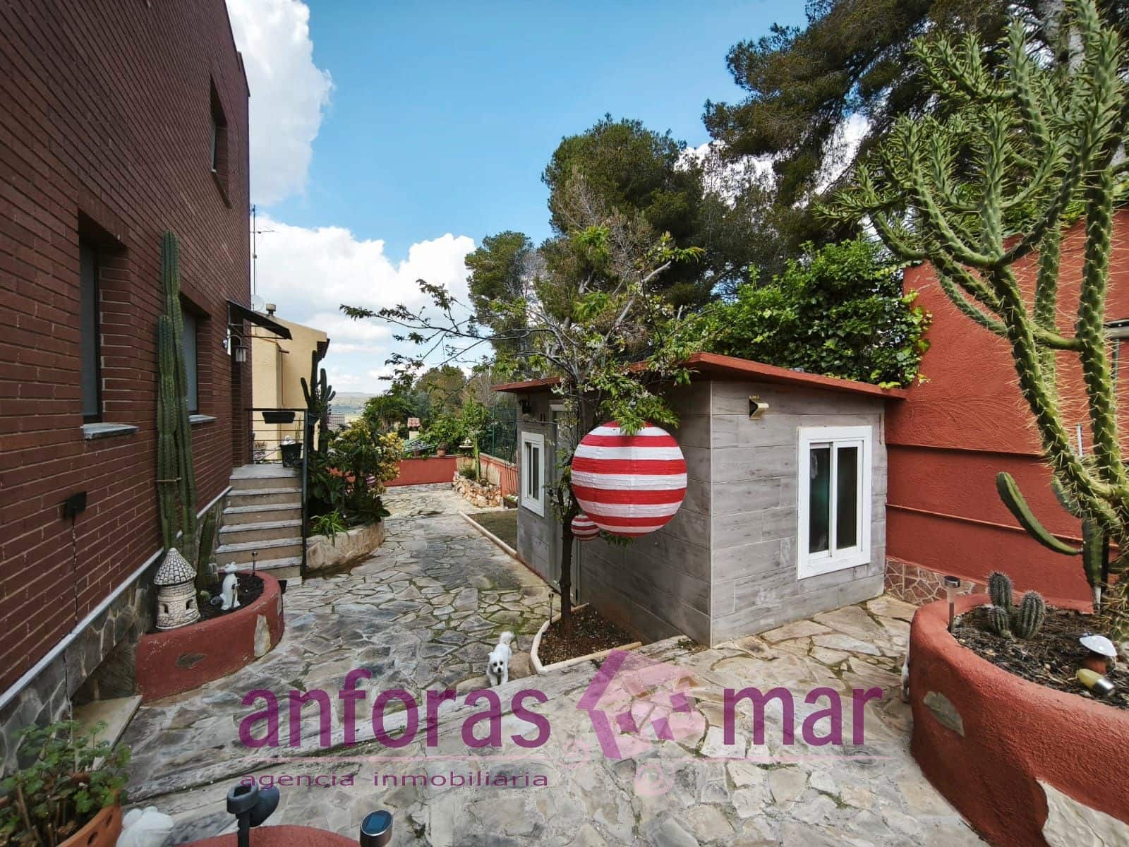 4 sypialnia Willa na sprzedaż w Torredembarra z basenem garażem - 750 000 € (Ref: 8873855)