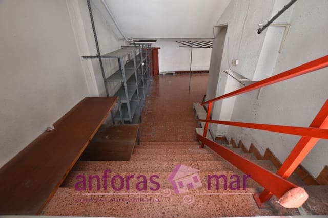 Commercial for sale in Torredembarra - € 110,000 (Ref: 8891926)