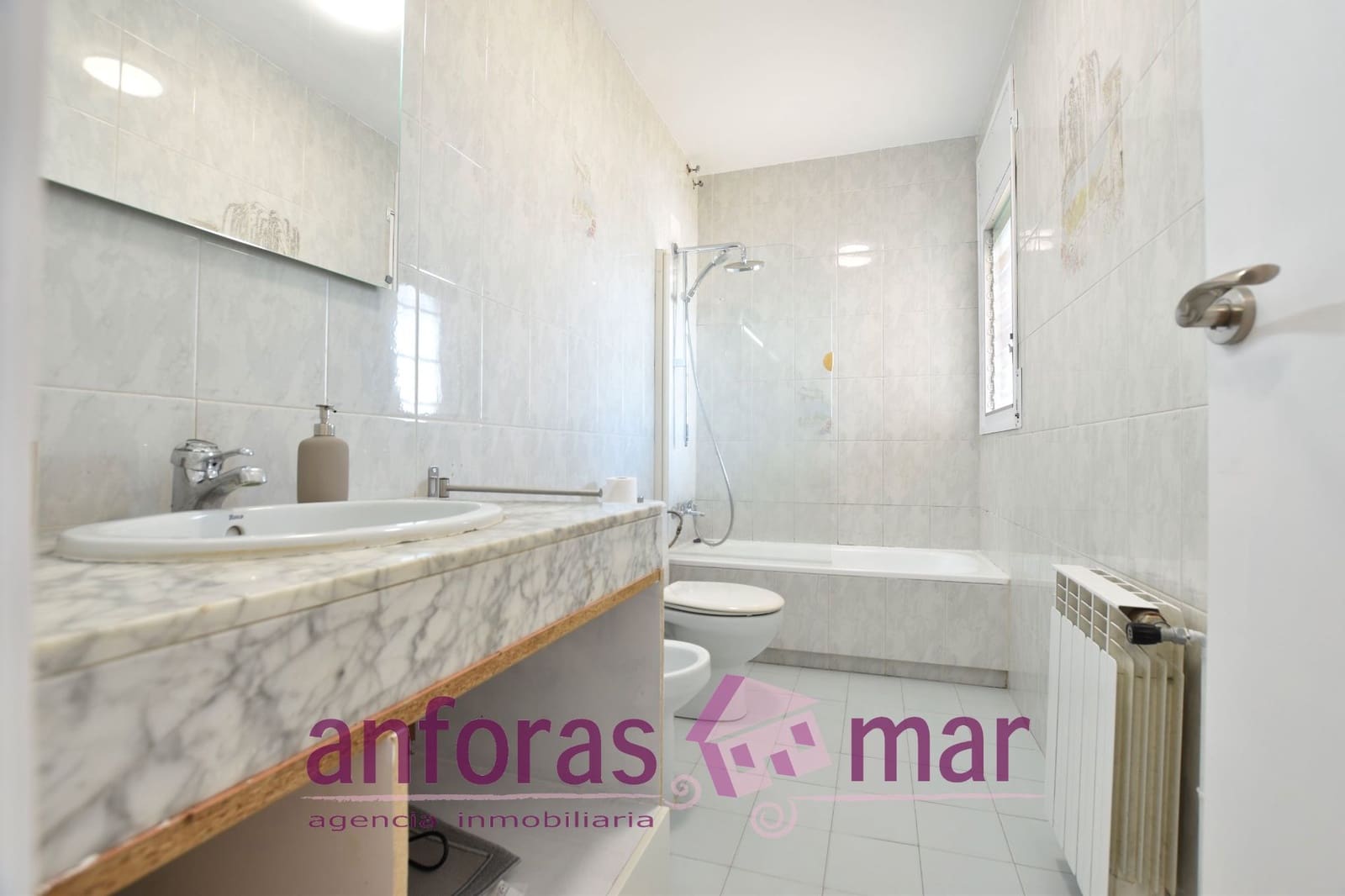 4 soveværelse Villa til salg i Creixell med swimmingpool garage - € 495.000 (Ref: 8906500)