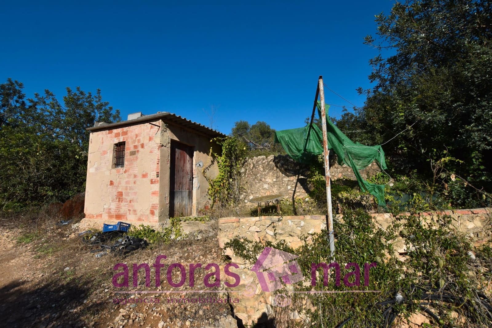 Finca/Herregård til salgs i La Riera de Gaia - € 80 000 (Ref: 8906581)