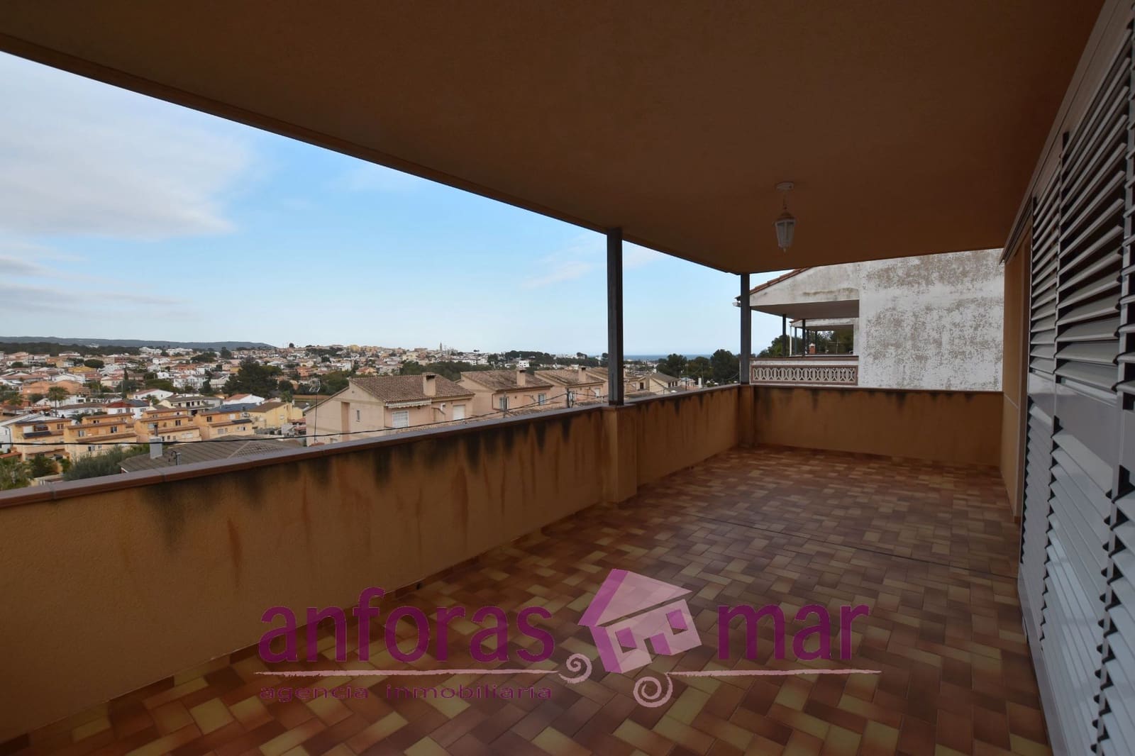 5 soveværelse Villa til salg i Creixell med swimmingpool garage - € 315.000 (Ref: 8966730)