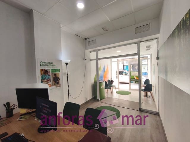 Erhverv til salg i Vilanova i la Geltrú - € 145.000 (Ref: 9106972)